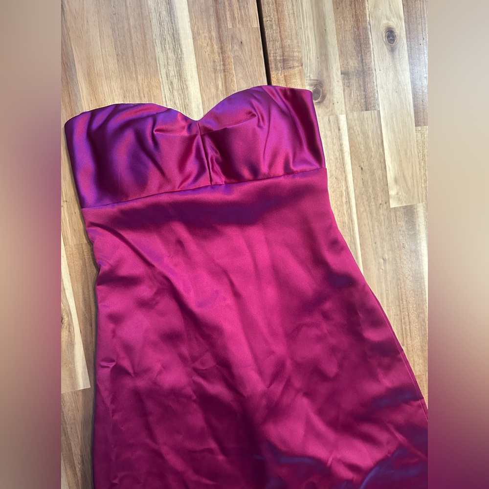 Jim Hjelm Occasions Burgundy Satin Dress| Size 6 - Picture 3 of 14
